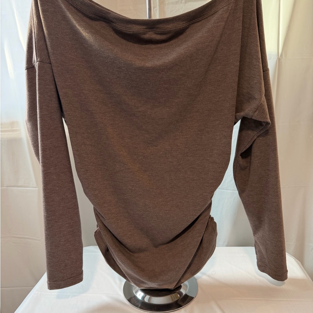 HALARA Chocolate Long Sleeve Top